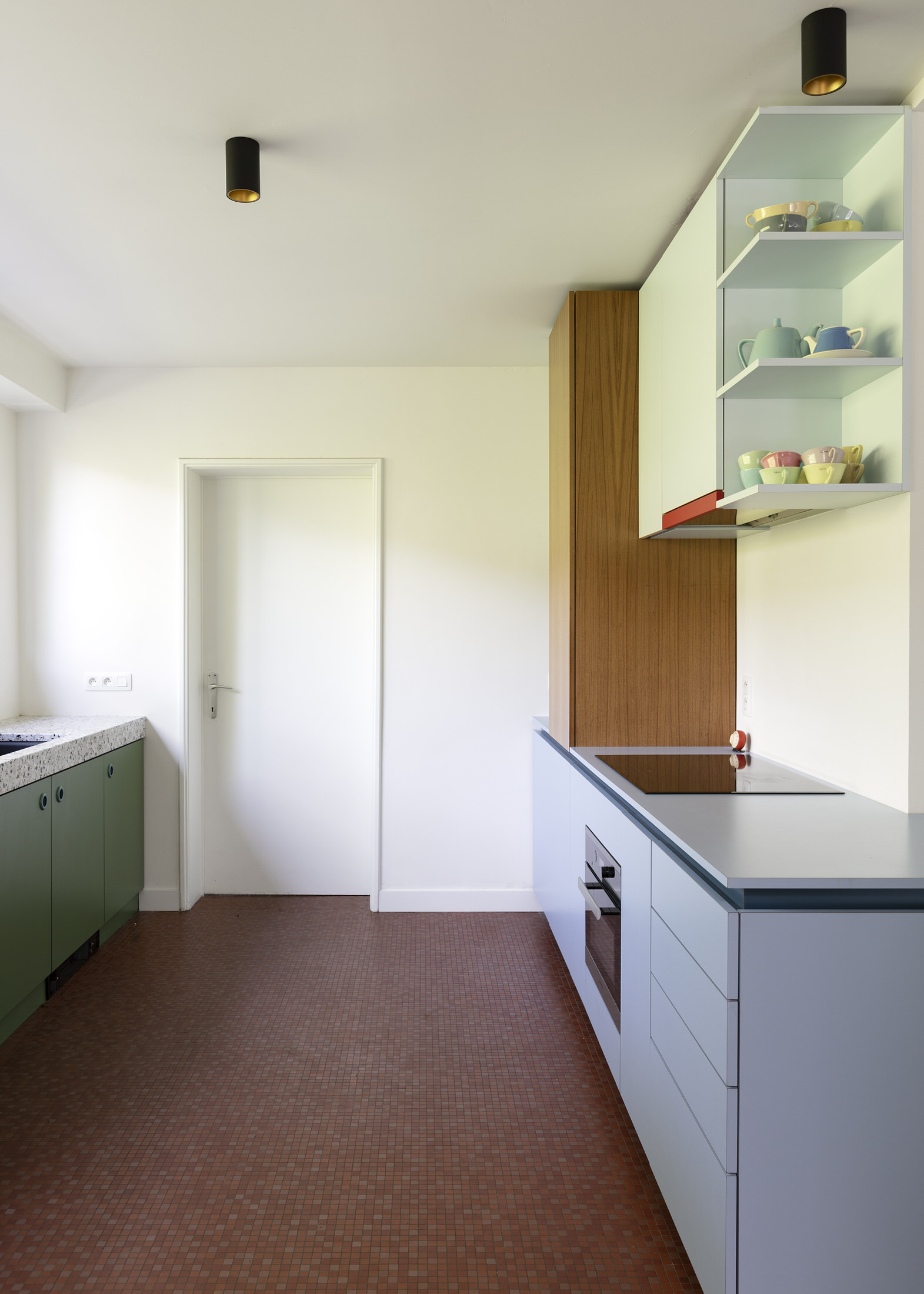 比利时历史医生住宅及诊所改造项目丨Dries Otten和Axelle Vertommen-11