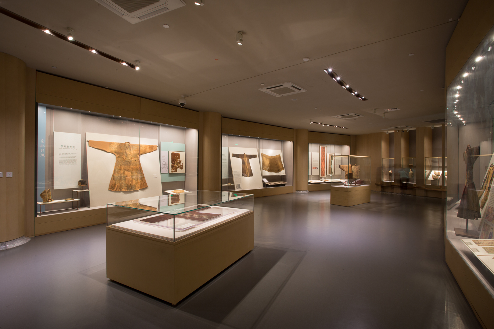 展柜案例 博物馆展柜 四川克里克-8