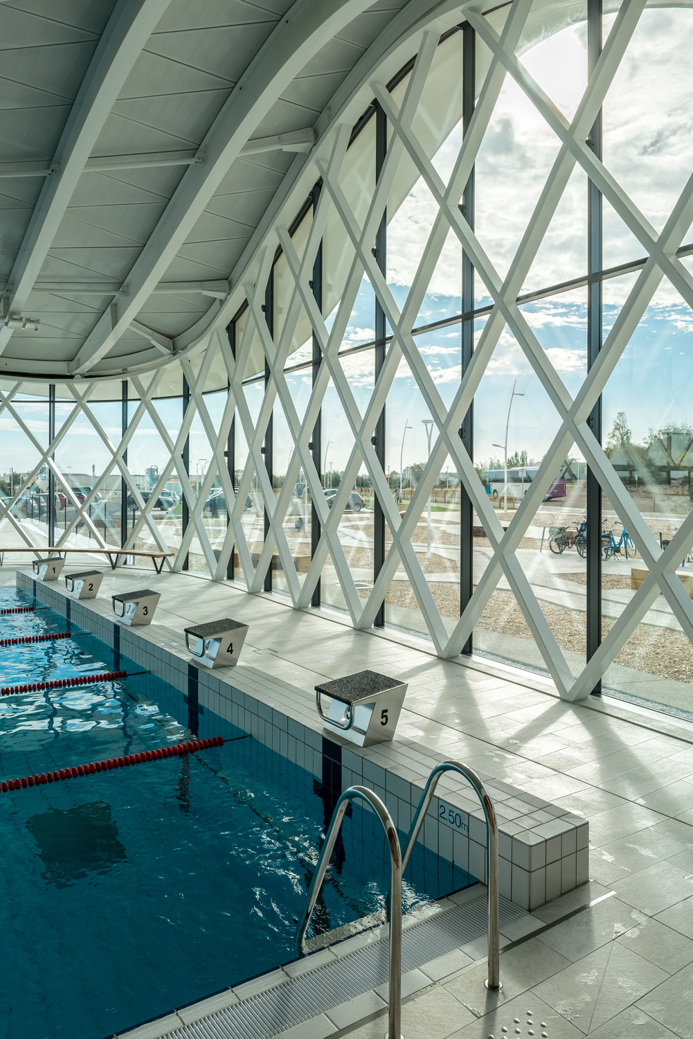 体育馆丨MultiplexeAquatique-81