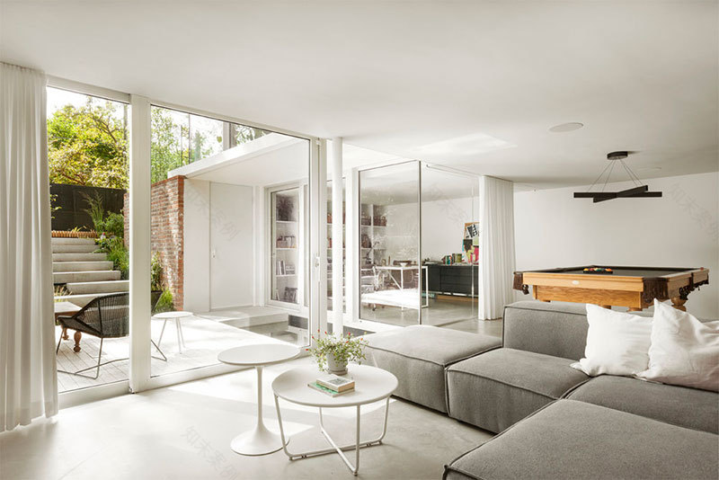 加拿大现代家居 | 木元素与创意后院的完美融合-19