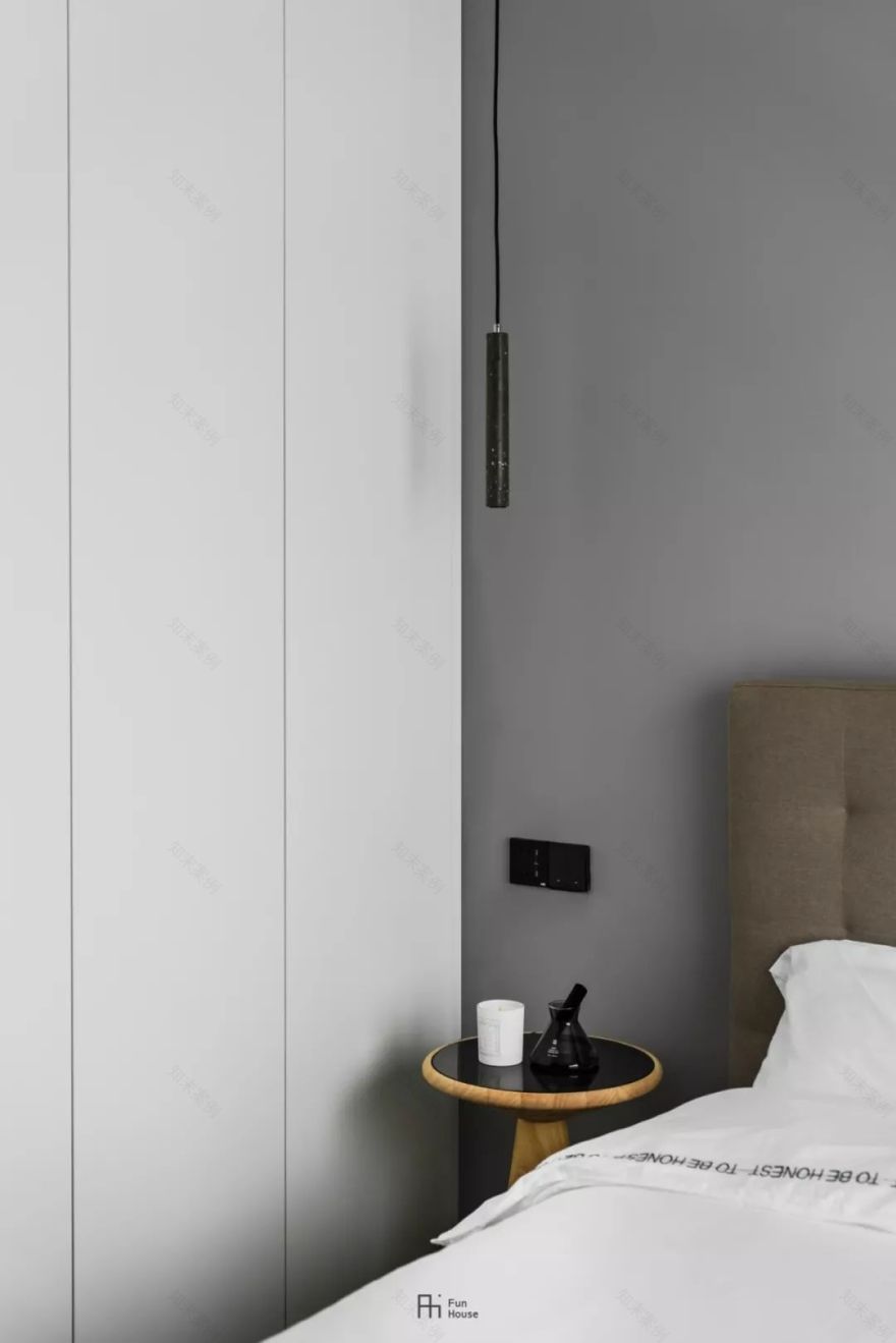 暗色方室 | FunHouse 设计融入宇宙元素-38