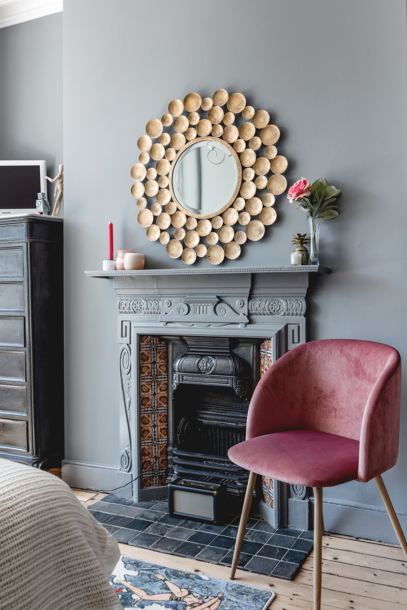 伦敦灰色调公寓的活力点缀-17