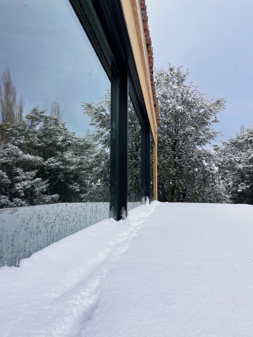 Experimental Shelter in the Sierra de Segura / SANTZO arquitectos-36
