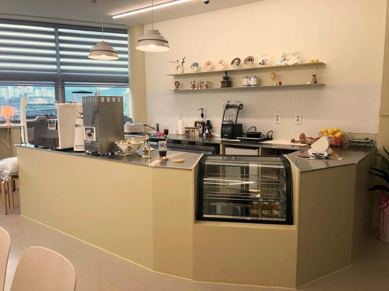 十平米创意咖啡厅 | 小空间大魅力-4