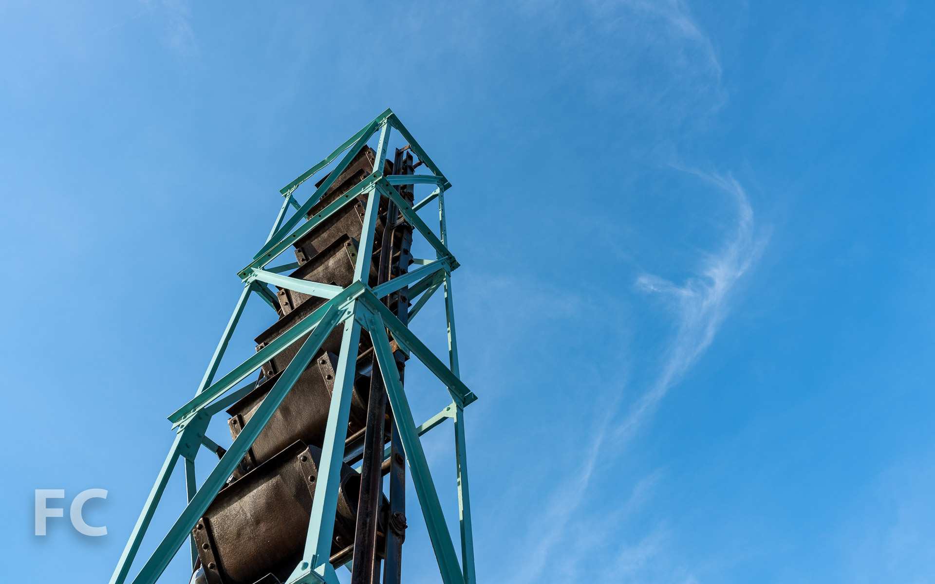 Tour: Domino Park & 260 Kent Avenue — FIELD CONDITION-24