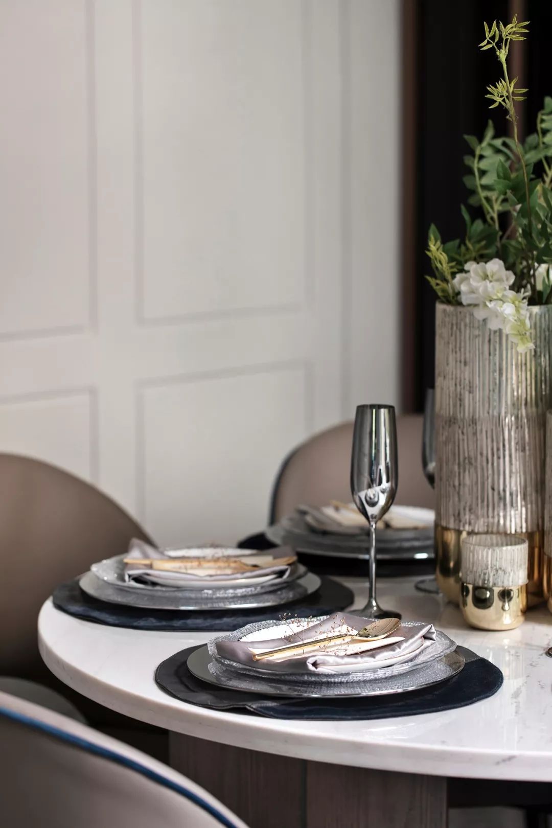 都会闲适浪漫,轻奢别墅样板房的诗意空间-24