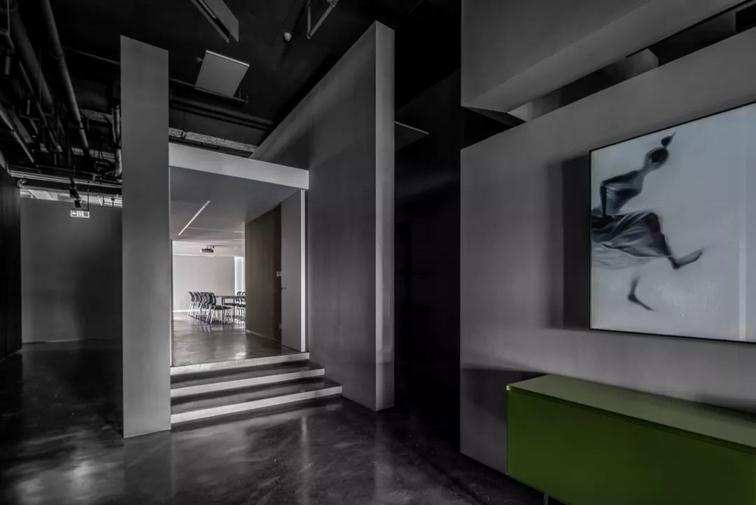 海南时尚办公空间“节奏”设计,优雅与功能的完美融合-35