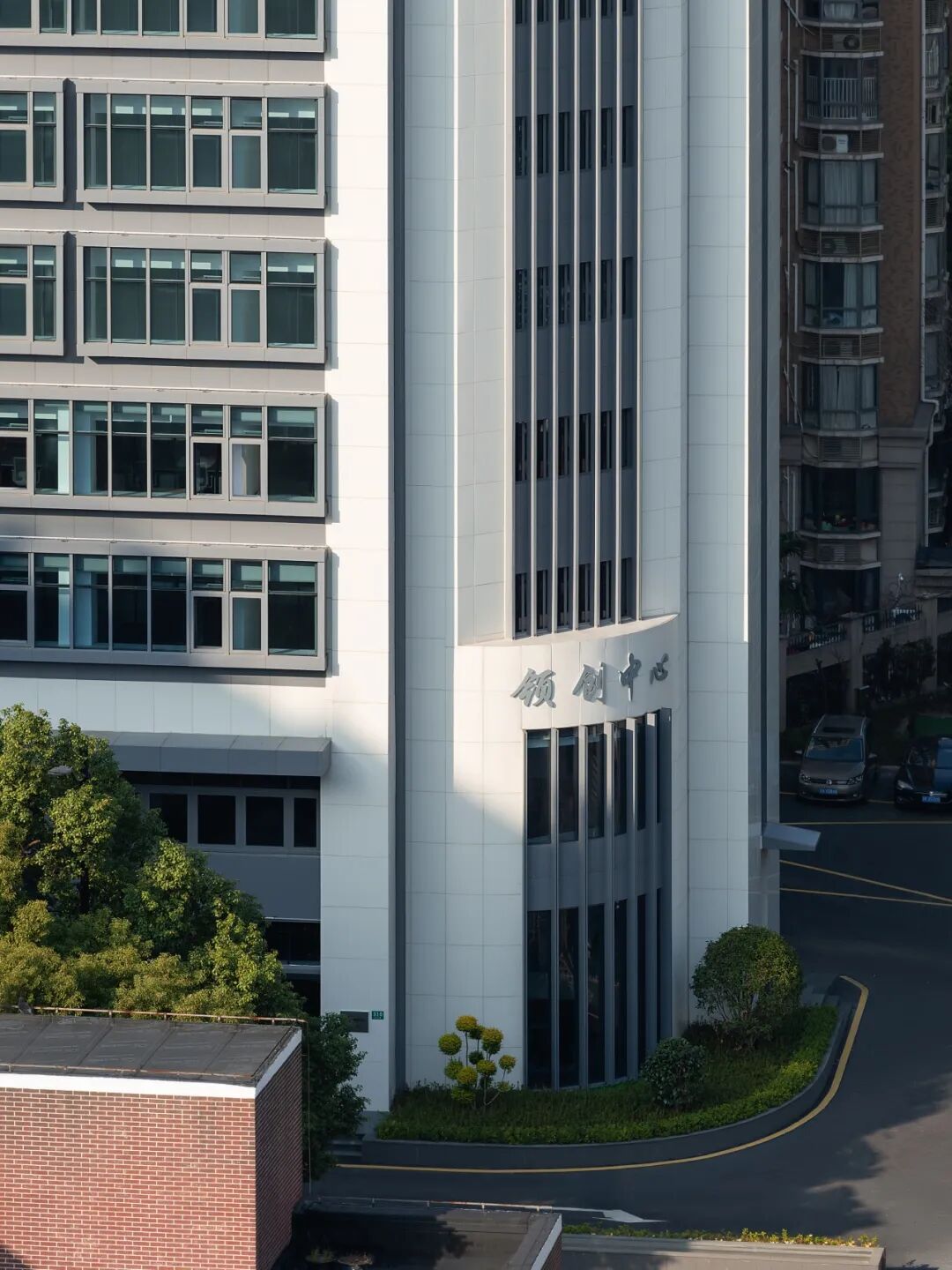 上海长宁区领创中心改造（原海益商务大厦）丨中国上海丨杜兹设计（DUTS Design）-35