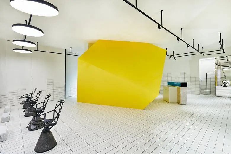 Un Diavolo per Capello 美发空间设计-3