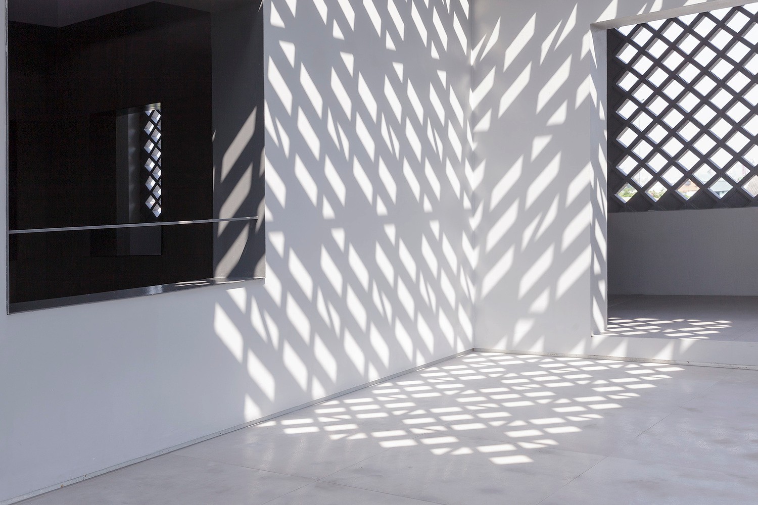 泰国镂空混凝土砖住宅-23