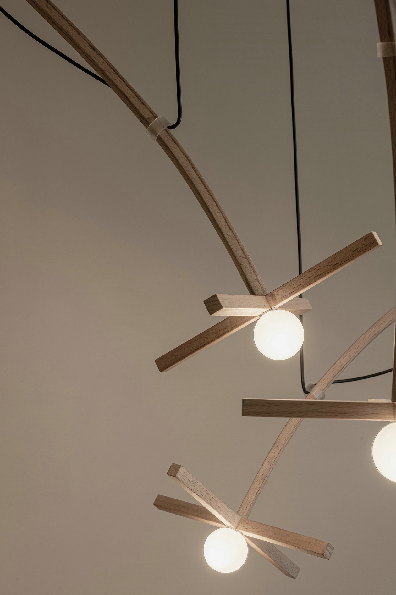 乌克兰基辅85㎡秀场展厅设计-13