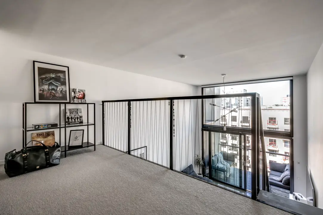 瑞典斯德哥尔摩 52m2 现代设计二层公寓-13