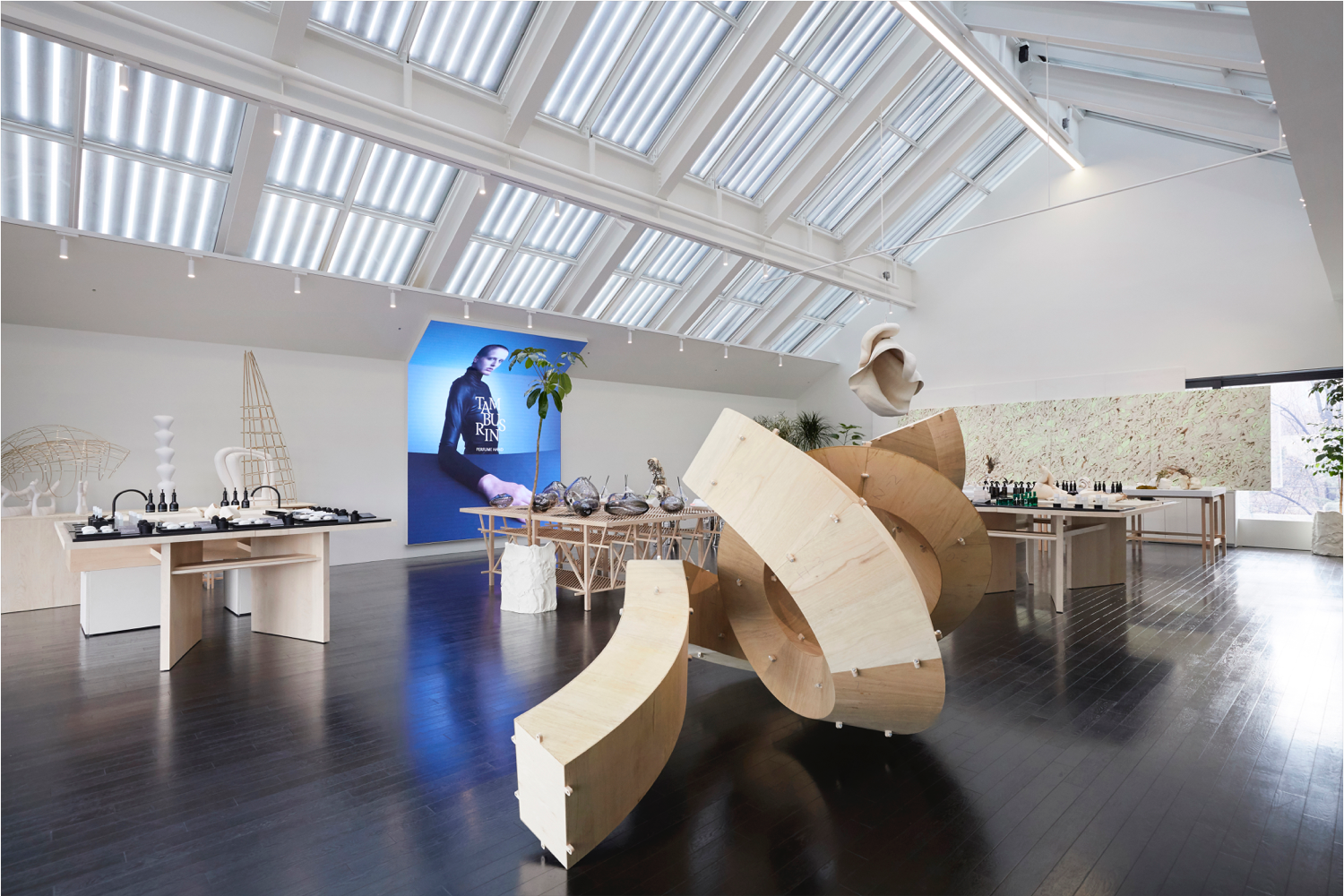 首尔 HAUS Dosan Gentle Monster 旗舰店丨韩国首尔丨Gentle Monster 室内设计团队-12