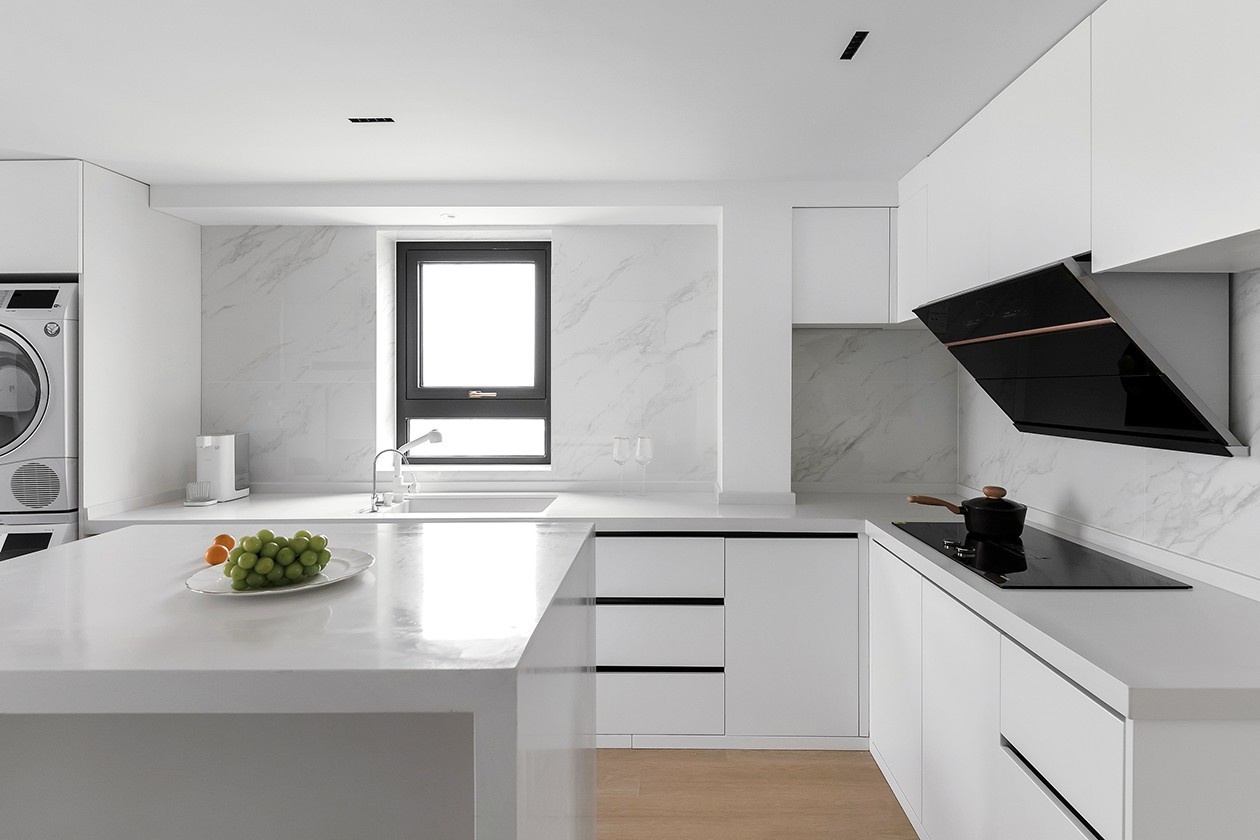 极致黑白灰 loft公寓设计丨中国上海丨上海鸿鹄设计-11