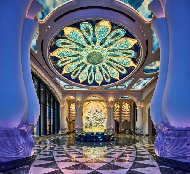 亚泰国际打造东方影都主题酒店-28