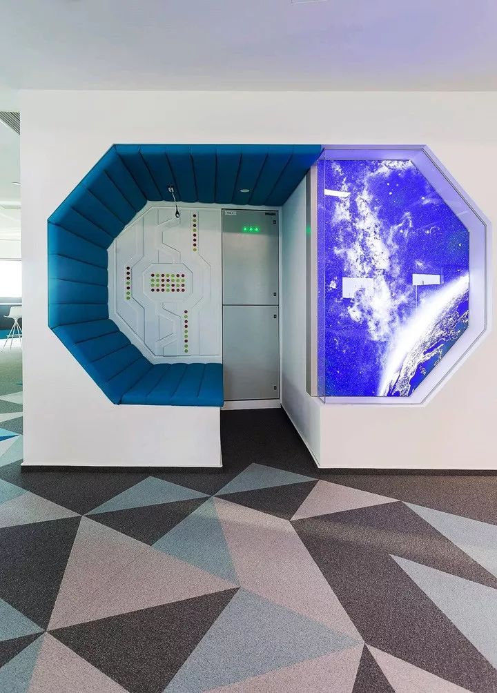 科幻未来主义元素融入的 Thales 泰雷兹办公室设计-7