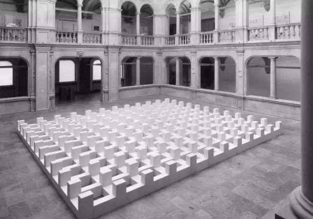 极简主义雕塑大师 | 卡尔·安德烈-30