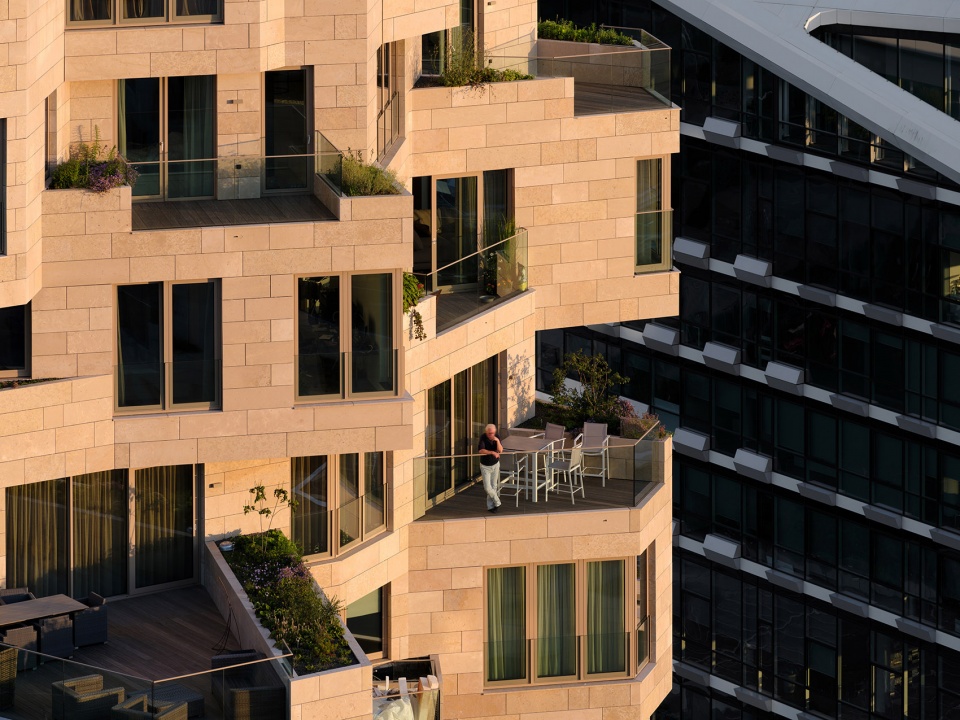 阿姆斯特丹"山谷"综合体 | 绿色与人性并重的建筑奇迹-62