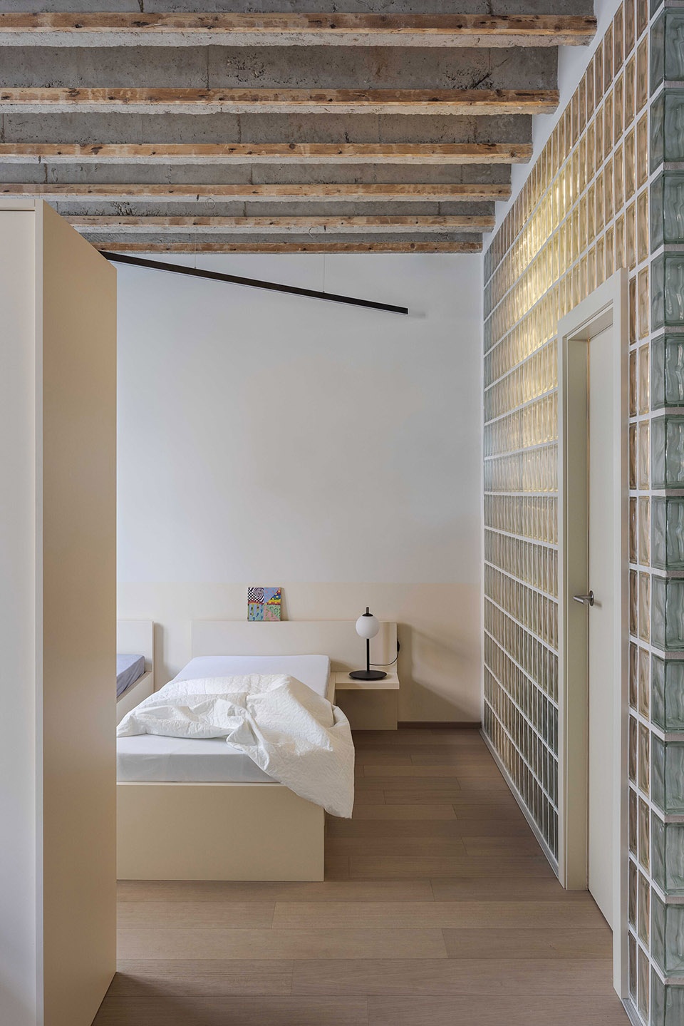 斯洛伐克Metropol公寓改造丨斯洛伐克布拉迪斯拉发丨BEEF ARCHITEKTI（作者Rado Buzinkay等）-25