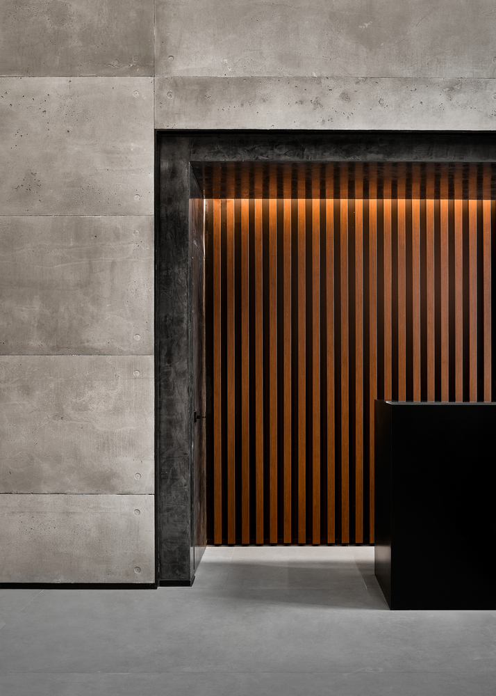 查理·韦斯特公寓-14