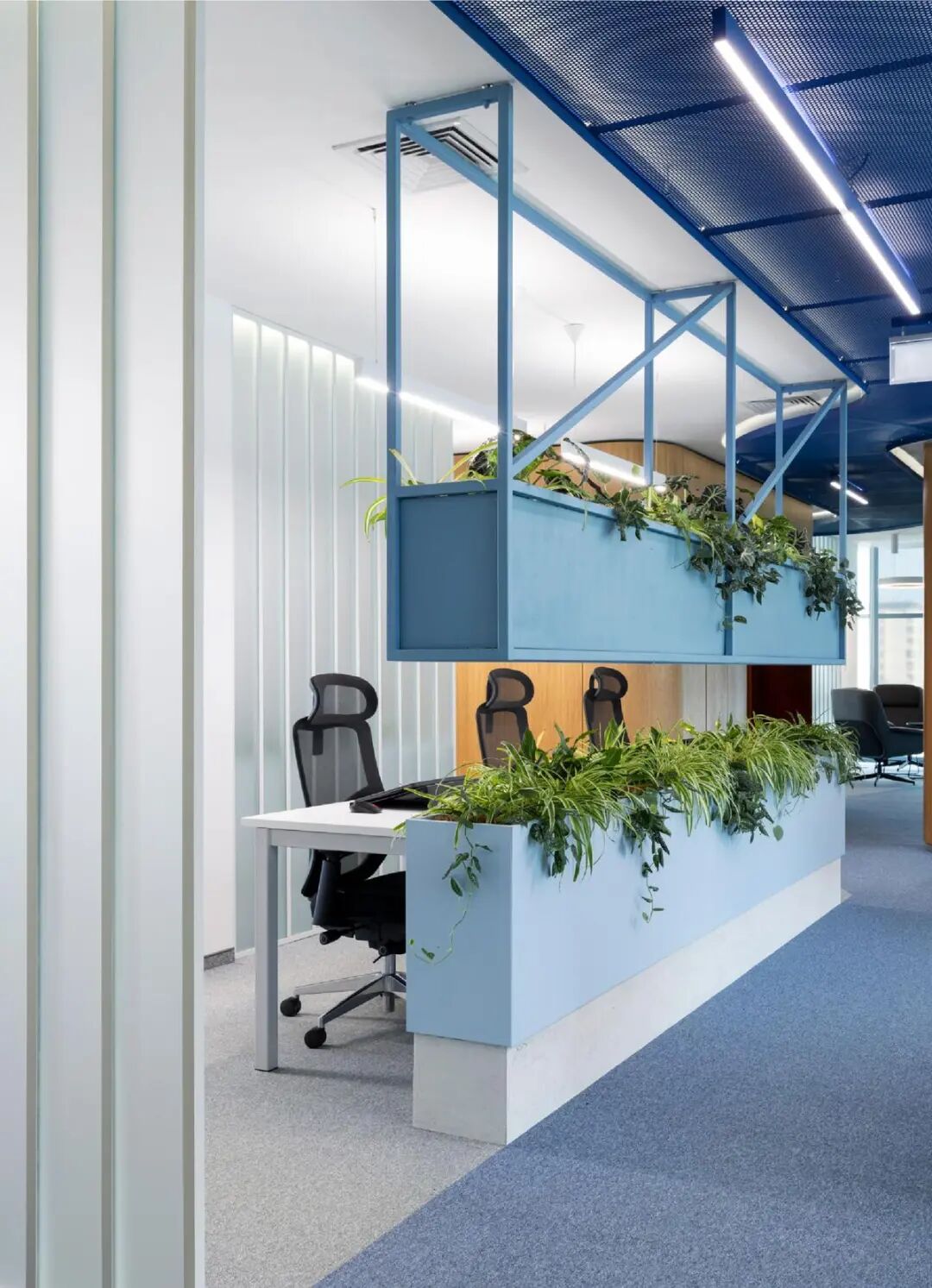 Syscom Engineering索非亚办公室:蓝色美学丨保加利亚丨SOFT CASE STUDIO-8