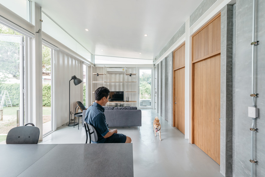 แบบบ้านตู้คอนเทนเนอร์ เปลี่ยนตู้ 15 ใบ เป็นบ้าน 1 หลังใหญ่ กับอีก 1 หลังน้อย-15