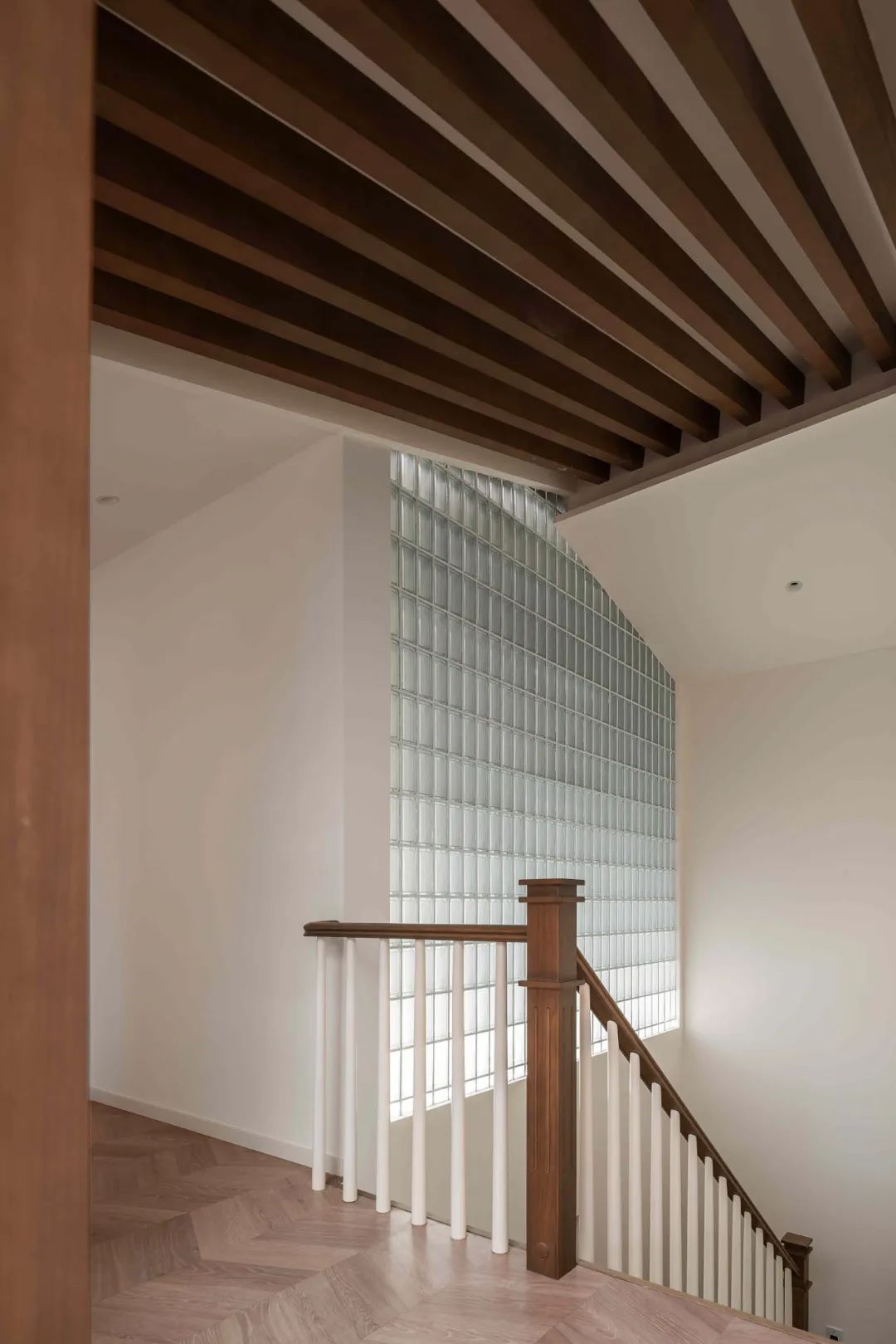 重庆金隅大成南山郡汀澜岸私宅设计丨中国重庆丨墨炅(重庆)建筑装饰设计有限公司-13