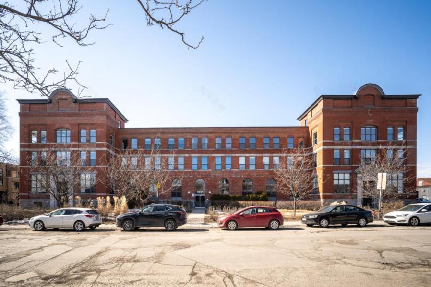 蒙特利尔比斯科特里维奥标志性建筑内的豪华公寓丨加拿大魁北克-48