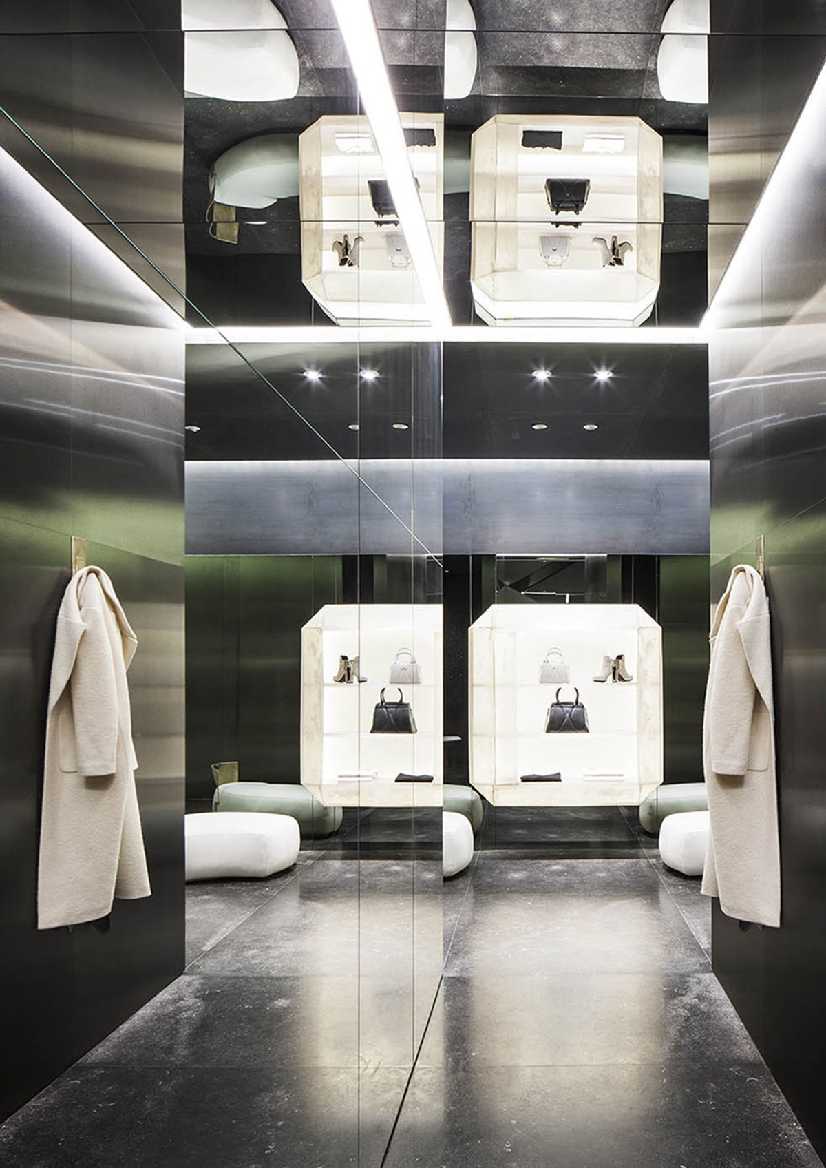 Boutique3丨Vincenzo De Cotiis设计-4