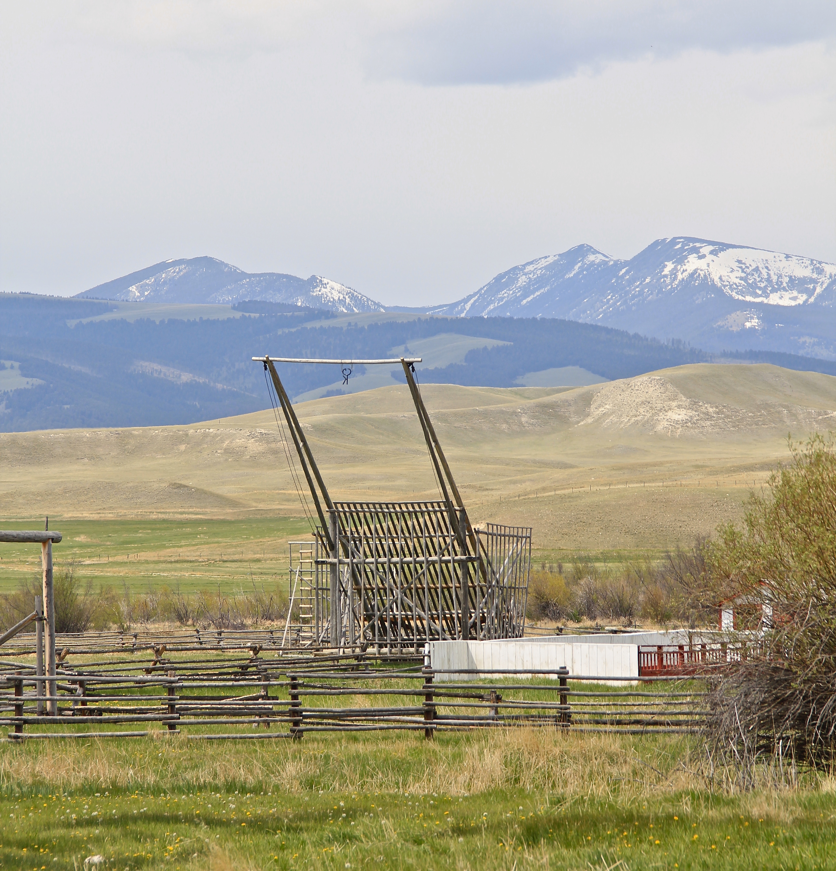 鹿洛奇谷（The Deer Lodge Valley）相关建筑改造利用丨美国蒙大拿-4