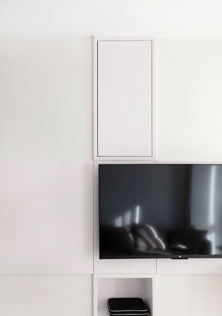 弧形长廊引导的现代家居设计-34