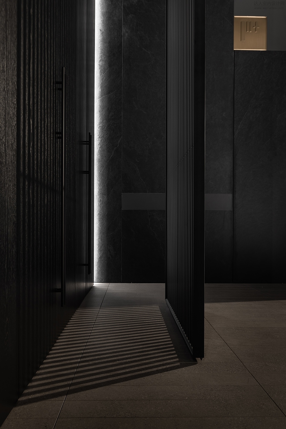 光芒 · 上海 120㎡商业展厅设计丨中国上海丨FF DESIGN-35