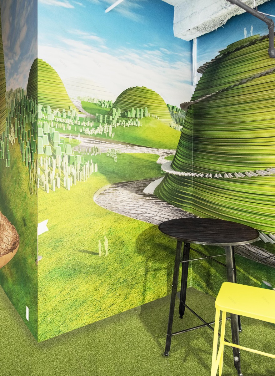 高尔夫景观;高尔夫场景
注:此词并非常见词汇,通常指和高尔夫相关的景观、场景等,结合语境可能会有更精准的表达若此答案不符合要求,请提供更多的语境信息 丨美国纽约-20