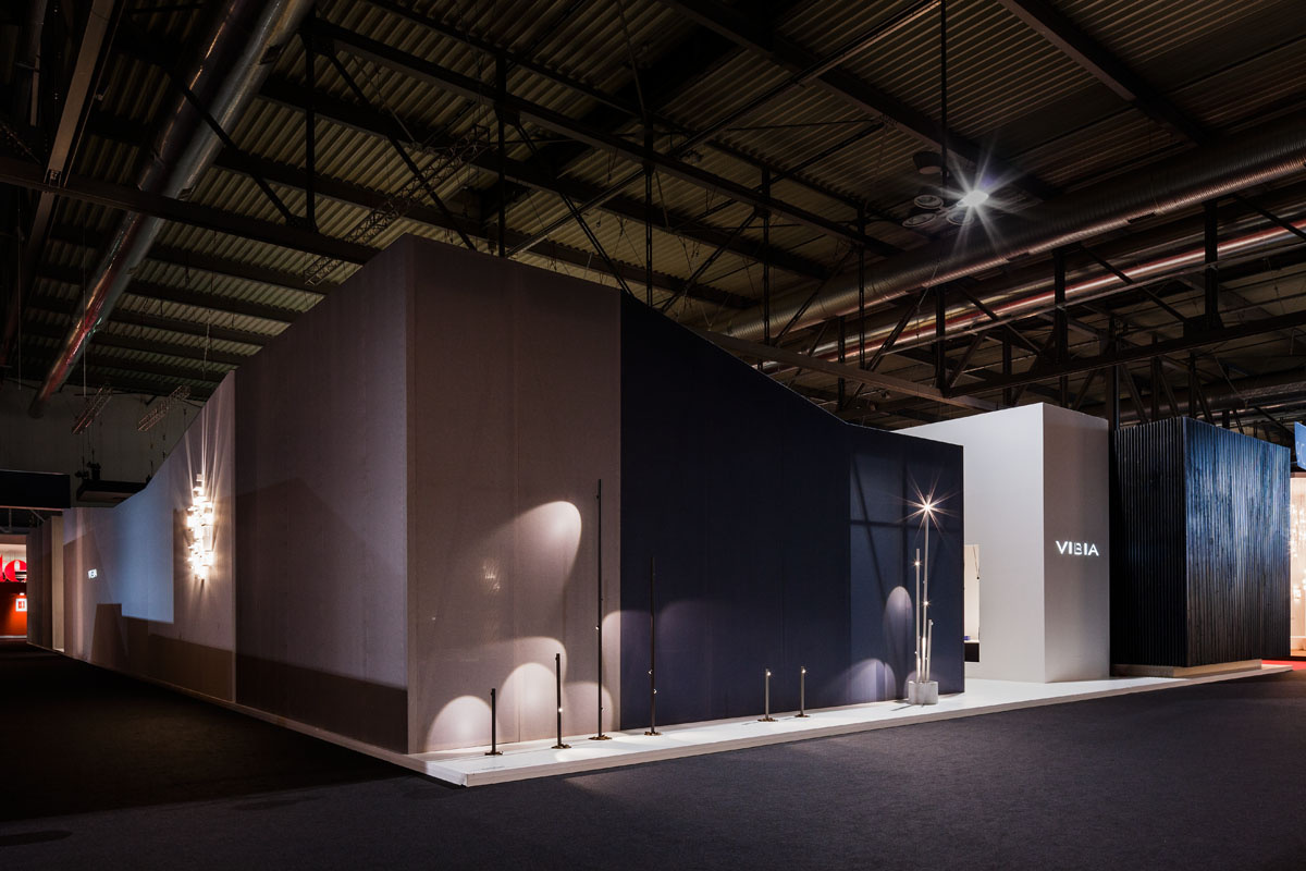 05 11 STAND VIBIA EN LA FERIA EUROLUCE 2015 DE MILÁN-2