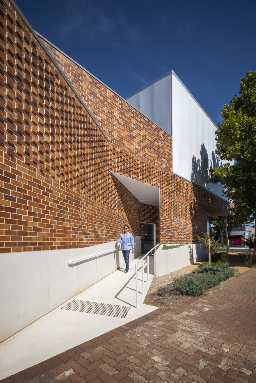 Meals on Wheels SA 总部办公建筑丨澳大利亚-12