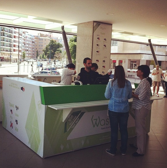 里斯本购物中心里的清新寿司角-8