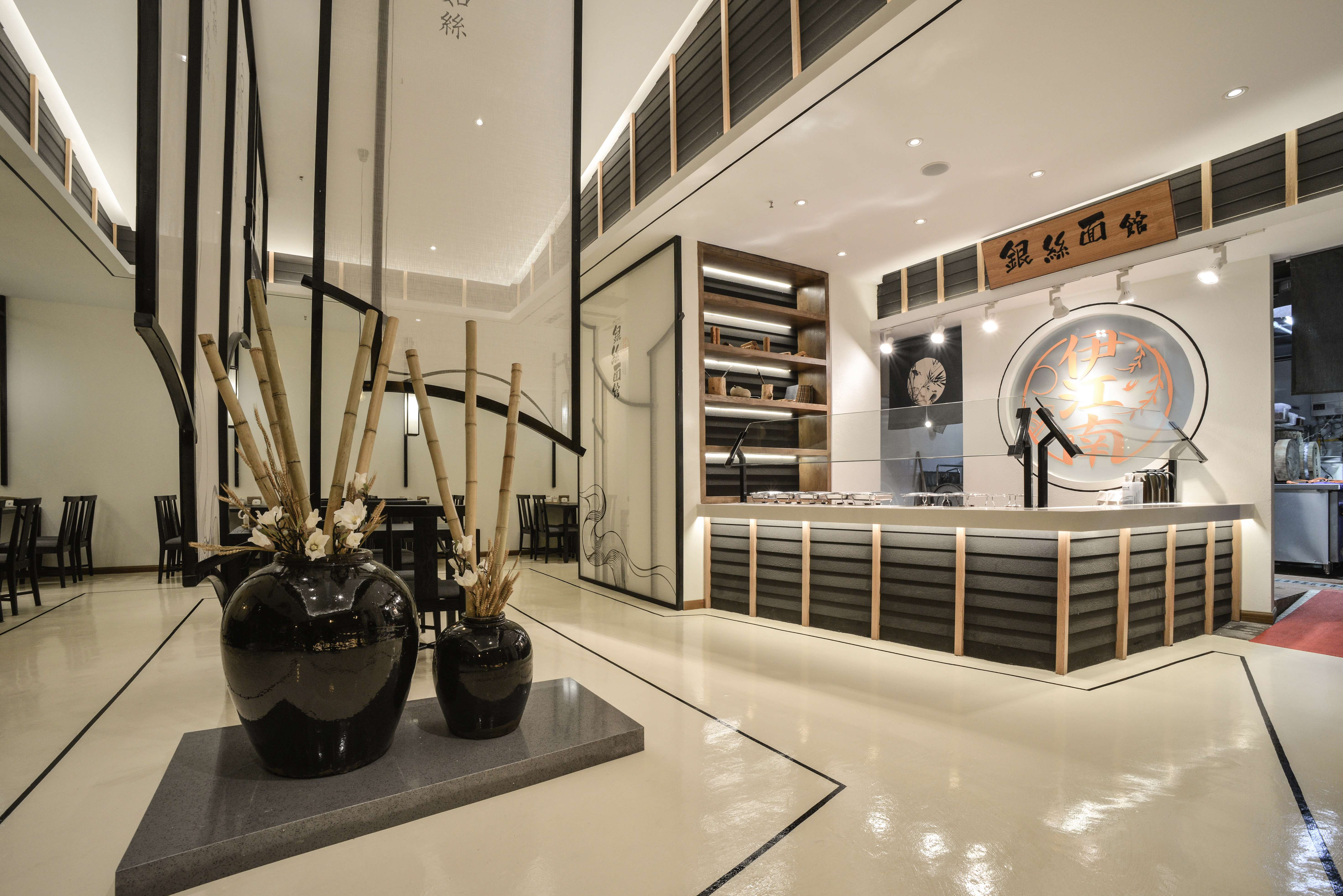 江南古韵融入银丝面馆——伊江南银丝面馆设计-7