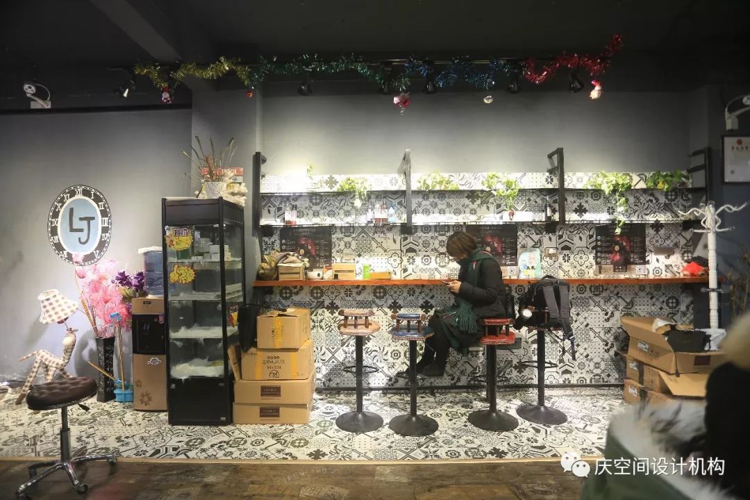 洛阳 LJ 烫染潮店,黑铁工业风的设计魅力-27