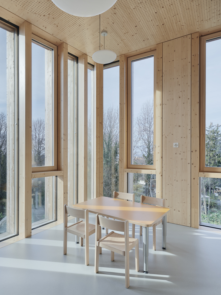瑞士瑞纳斯幼儿园丨Atelier Pulver Architectes-39