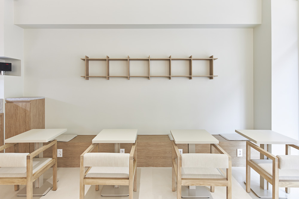 首尔 15 坪现代风格咖啡厅设计-10