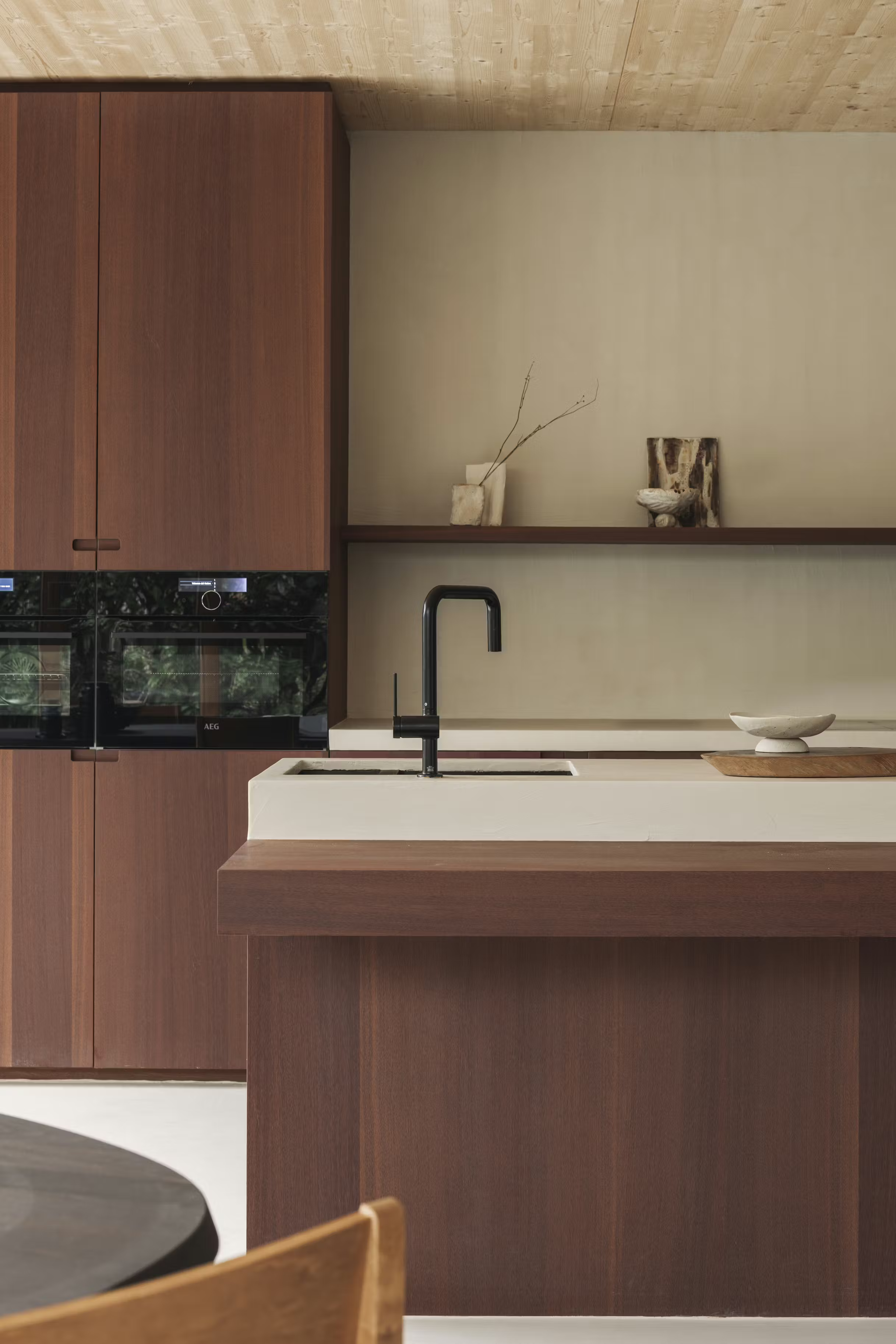 比利时设计师独有的静谧丨Maison Osaïn-86