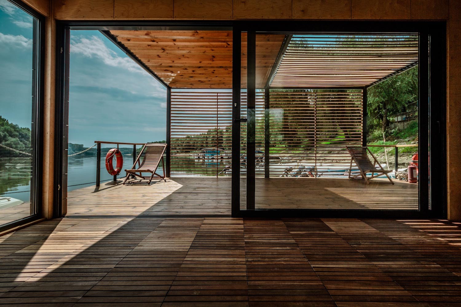 A floating, multifunctional and mobile house responding to site changes in Romania   Page 2 of 2   CAANdesign  Architecture and home design blog-3