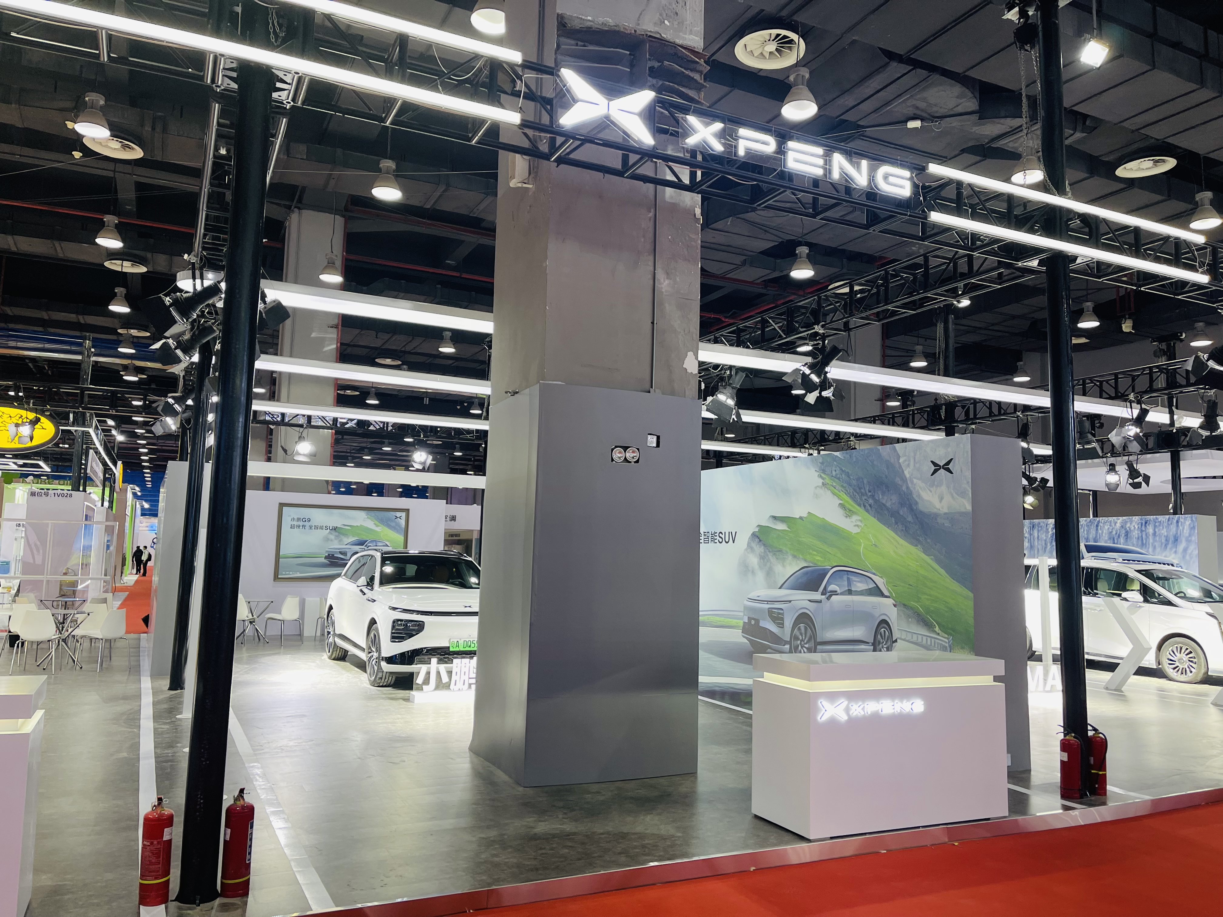 奥迪-小鹏-塞力斯汽车-广汽传媒-理想汽车车展-26