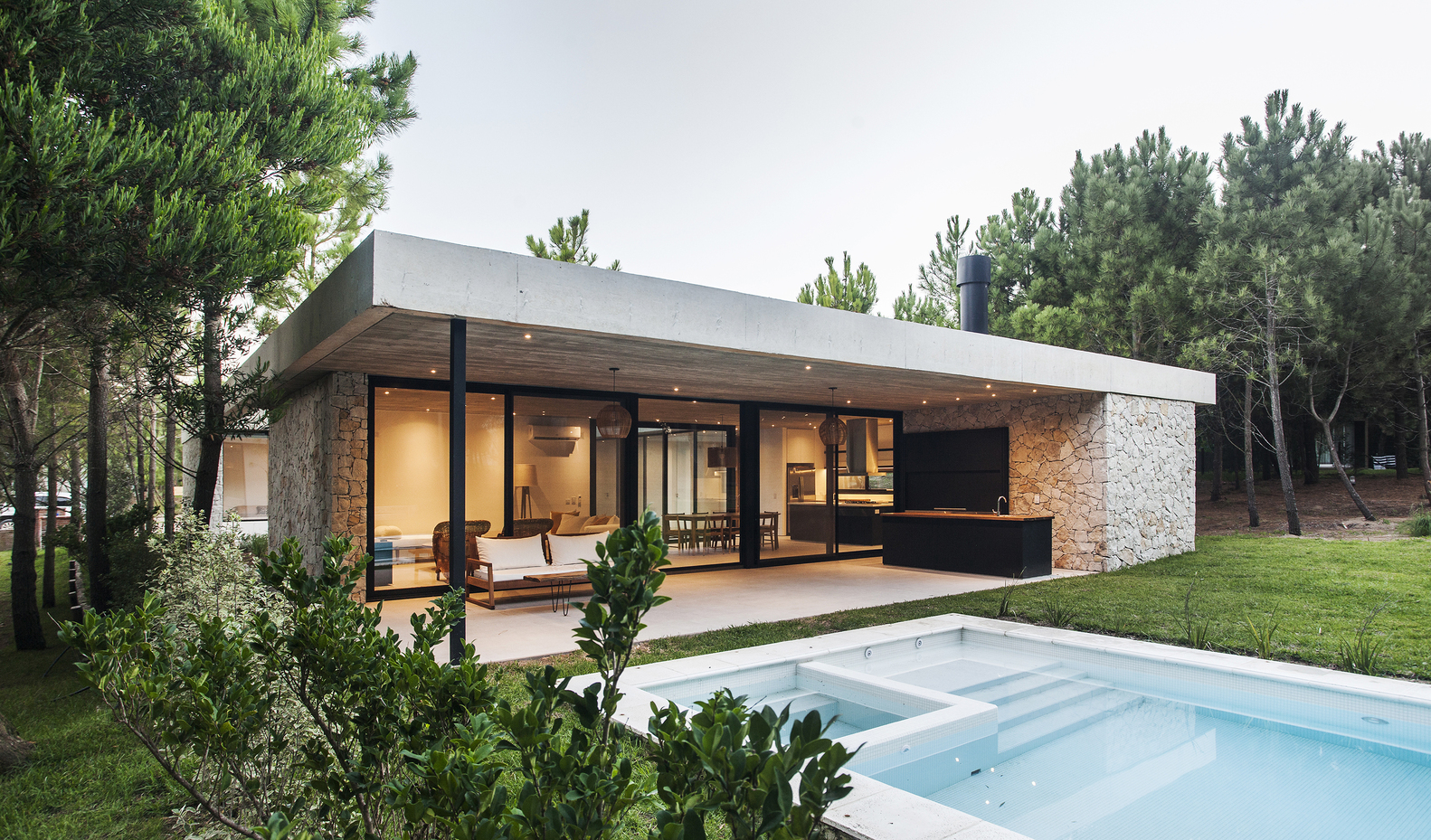 C House · 阿根廷海岸度假屋丨Estudio PK-21