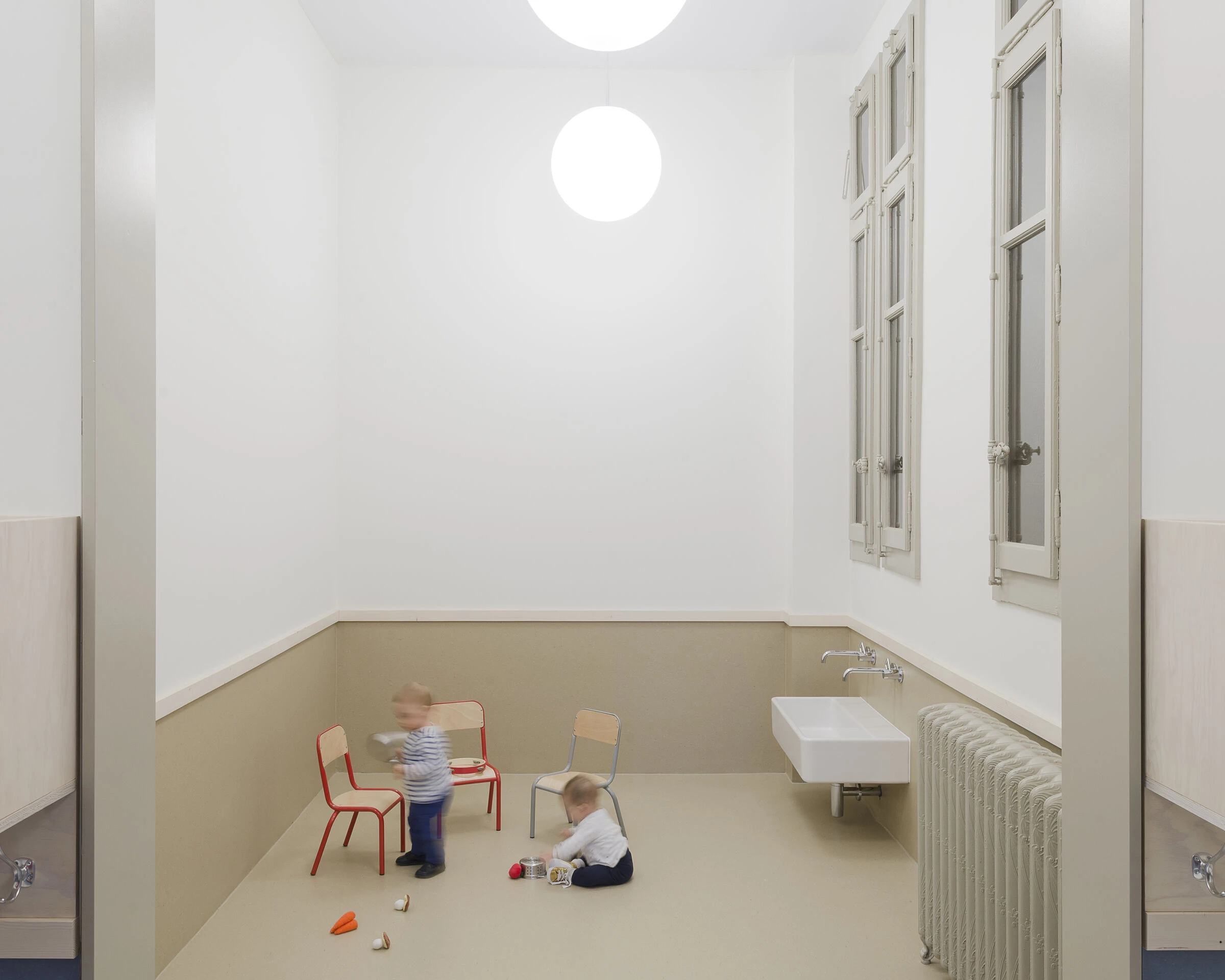 TRANSFORMATION OF A RESTAURANT INTO A NURSERY-11