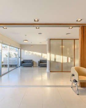 阿根廷 VR Rooms · 温暖与自然的丧葬空间丨Donnelly+Estévez Arquitectos