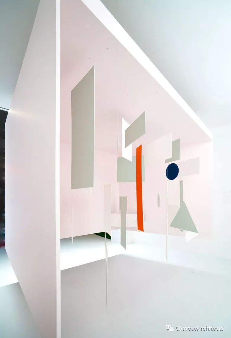 超越画框的空间艺术-13