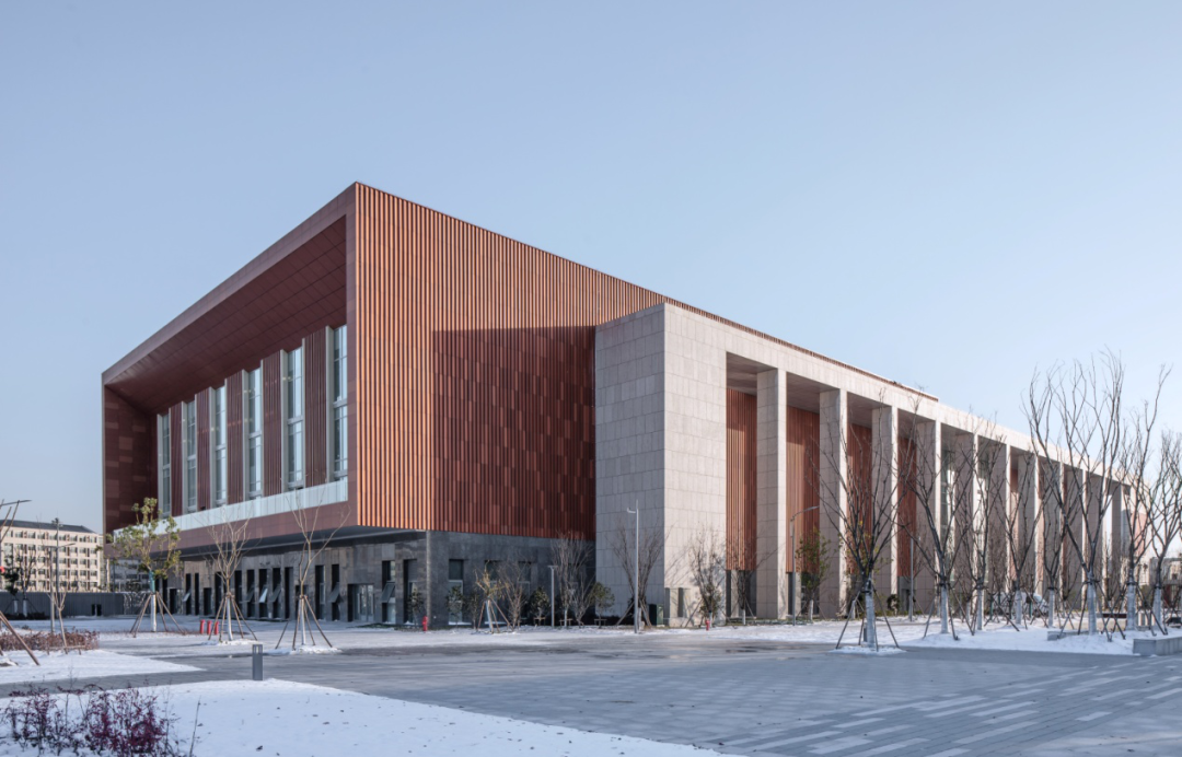 西区新城高级中学丨中国扬州丨华造设计-57