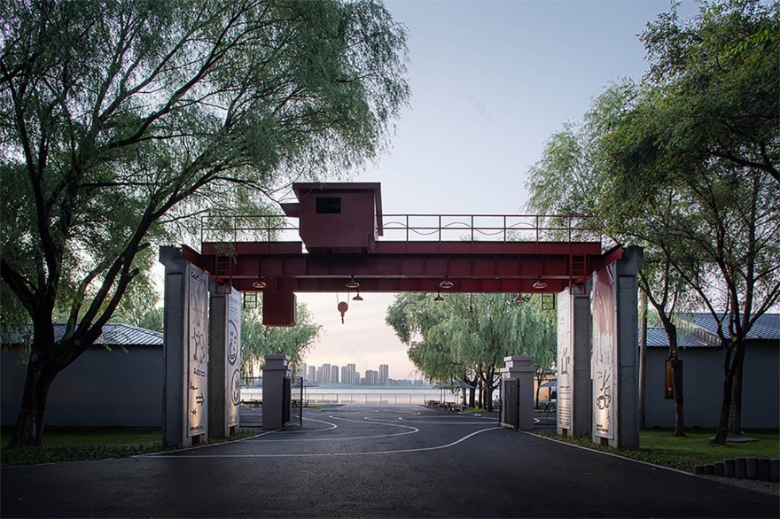 黑龙江大庆滨洲湖工业遗存的商业活化丨中国大庆丨慢珊瑚设计-47