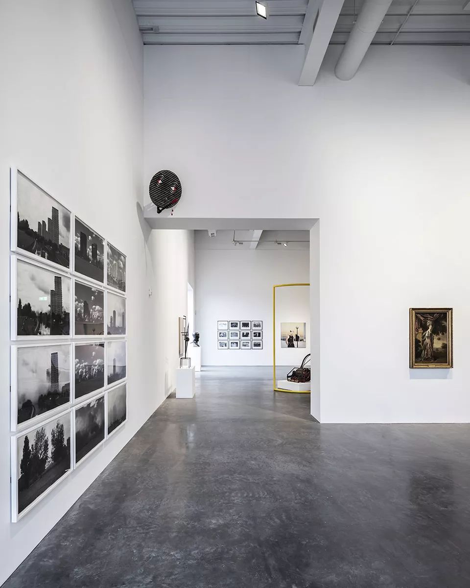 英国 MK 画廊新馆 | 不锈钢表皮与圆形大窗的融合-47